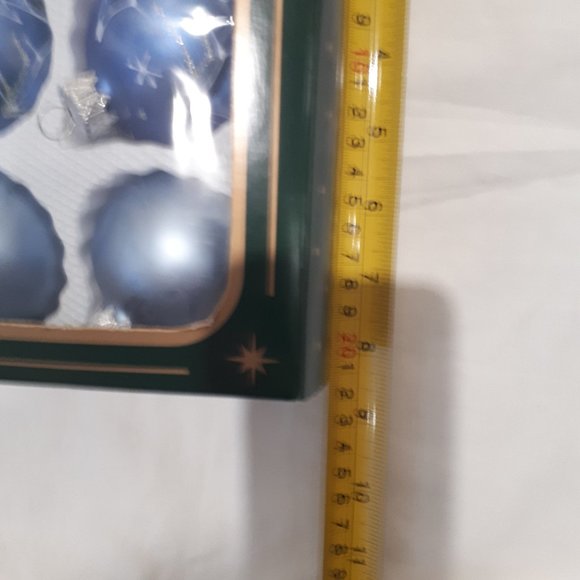 Ornaments Holiday Tree Glasses Specially Crafted with Variety Designs - Picture 10 of 11